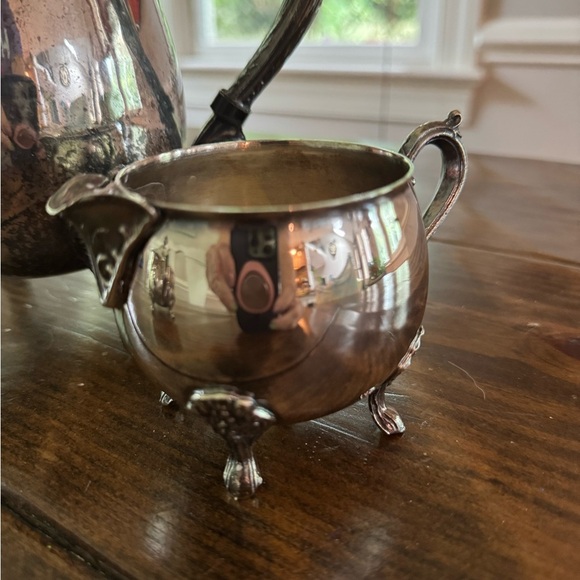 Leonard 4pc Silver plated Coffee Pot/Sugar/Creamer Set. Vintage - Picture 3 of 13
